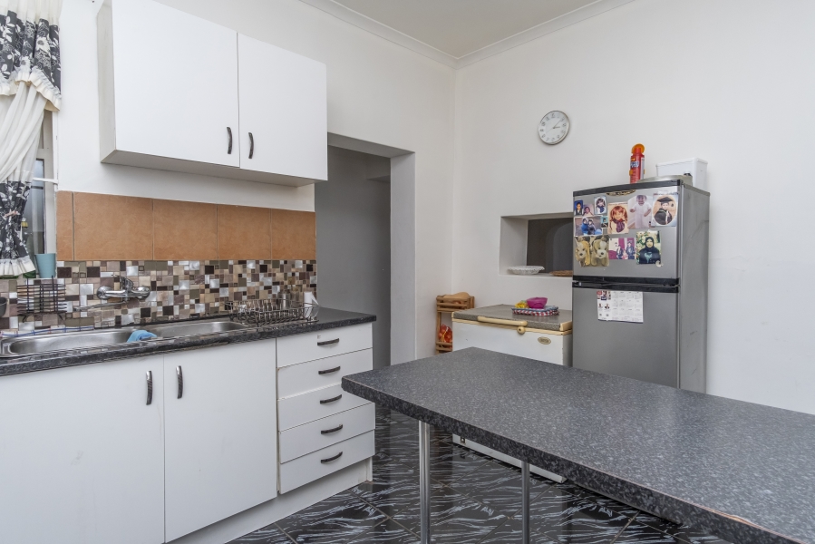 3 Bedroom Property for Sale in Woodstock Western Cape